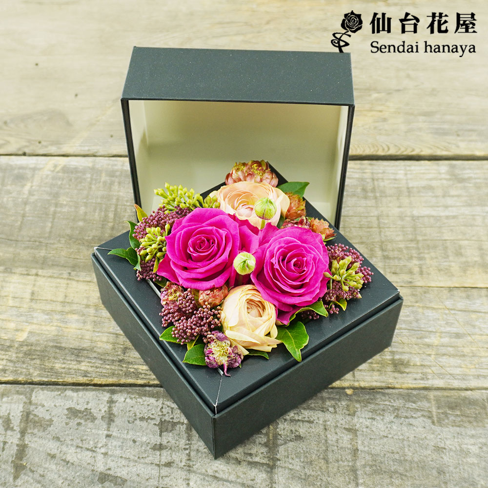 仙台花屋 宮城県仙台市 仙台の花屋 花 花束 当日配達 上品なピンクのバラのフラワーボックスアレンジメント 3 850円
